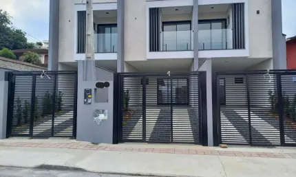 Casa com 3 quartos à venda na Rua Presidente Nilo Peçanha, Floresta, Joinville