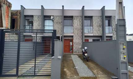 Casa com 2 quartos à venda na Rua Santa Catarina, Floresta, Joinville