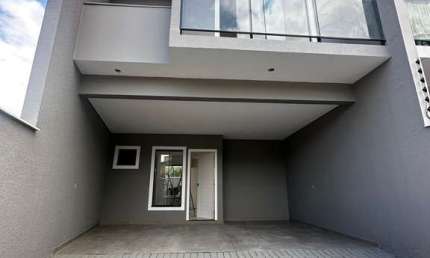 Casa com 3 quartos à venda na Rua Presidente Nilo Peçanha, Floresta, Joinville