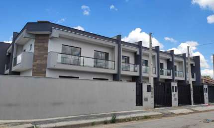 Casa com 2 quartos à venda na Rua São Firmino, Vila Nova, Joinville