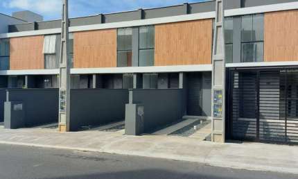 Casa com 2 quartos à venda na Rua Praia Grande, Comasa, Joinville