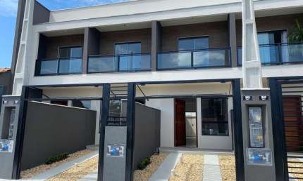 Casa com 2 quartos à venda na Rua Guanabara, Guanabara, Joinville