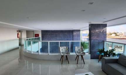 Apartamento de 3 quartos, 2 suítes, varanda, na melhor localização de Pitangueiras.