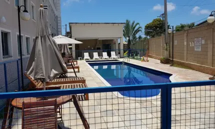 Apartamento de 2 quartos no Condomínio Spazio Solarium em Lauro de Freitas.
