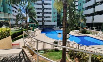 Apartamento de 2 quartos, 1 suíte, varanda, no Condomínio Città de Lauro de Freitas.