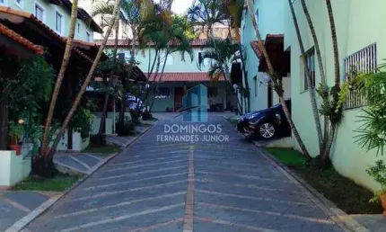 Sobrado em itaquera à venda , condomínio fechado com 2 quartos