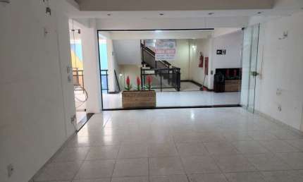 Sala à venda e para locação, Centro, Cabo Frio, RJ com aproximadamente 45 mts no Square Shopping no