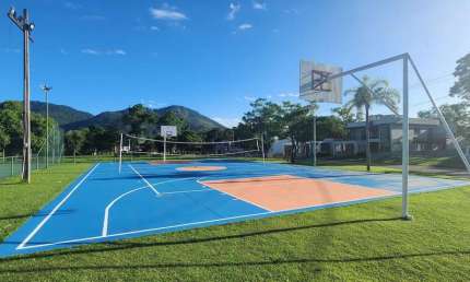 Terreno à Venda, Condominio Gan Eden com pisicna, quadra de tênis, Rio lento,churrasqueira , Ubatib