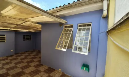 Casa comercial com 4 salas para alugar na Avenida dos Andradas, 221, Vila Assunção, Santo André