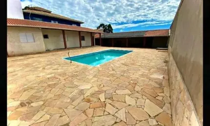 Chácara com 3 dormitórios à venda, 1100 m² por R$ 1.010.000,00 - Bairro do Poste - Jundiaí/SP