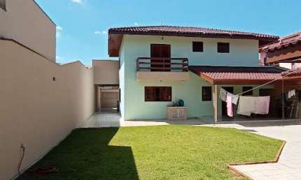 Casa com 3 dormitórios à venda, 342 m² por R$ 1.810.000,00 - Jardim Samambaia - Jundiaí/SP