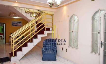 Sobrado com 4 dormitórios à venda, 283 m² por R$ 750.000,00 - Vila Vianelo - Jundiaí/SP