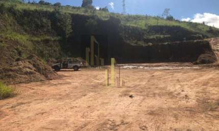Terreno, 14800 m² - venda por R$ 2.900.000,00 ou aluguel por R$ 11.000,00 - Jardim Búfalo - Jundiaí/SP