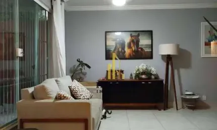 Casa com 4 dormitórios à venda, 218 m² por R$ 1.043.000,00 - Vila Vioto - Jundiaí/SP