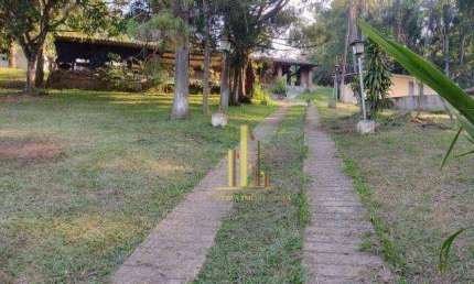 Chácara com 3 dormitórios à venda, 5000 m² por R$ 742.000,00 - Chácara Ivoturucaia - Campo Limpo Paulista/SP