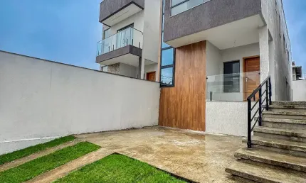 Casa Individual 4 quartos/suíte – Morada de Laranjeiras
