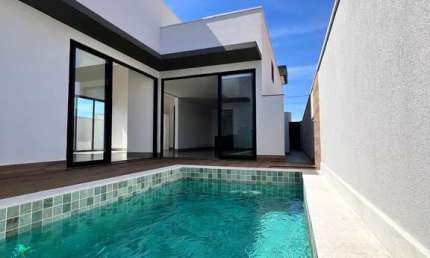 Casa em condomínio fechado com 3 quartos à venda em Laranjeiras, Uberlândia  por R$ 2.100.000