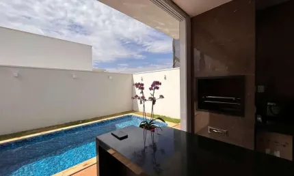 Casa em condomínio fechado com 3 quartos à venda em Laranjeiras, Uberlândia  por R$ 1.890.000