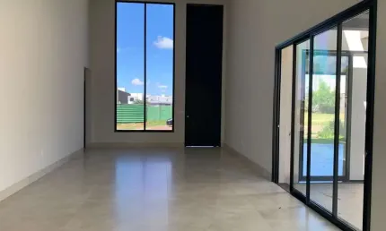 Casa em condomínio fechado com 4 quartos à venda em Laranjeiras, Uberlândia  por R$ 2.200.000