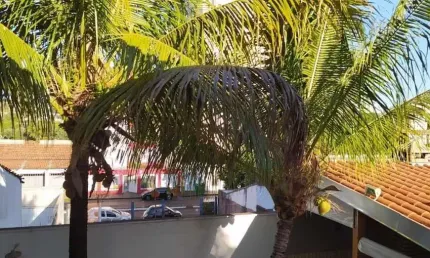 Casa com 3 quartos à venda no Morada da Colina, Uberlândia  por R$ 990.000