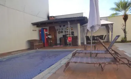 Casa com 4 quartos à venda no Morada da Colina, Uberlândia  por R$ 1.500.000