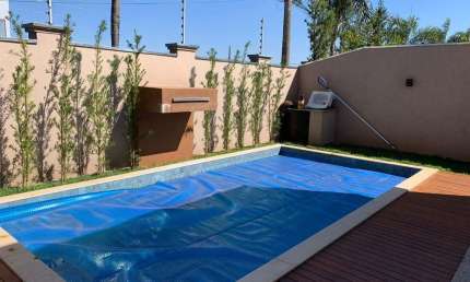 Casa em condomínio fechado com 3 quartos à venda no Shopping Park, Uberlândia  por R$ 1.690.000
