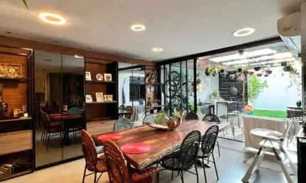 Casa com 3 quartos à venda no jardim karaíba, uberlândia  por r$ 1.500.000