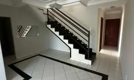 Cobertura com 4 quartos à venda no Santa Mônica, Uberlândia  por R$ 750.000