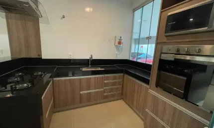 Casa com 3 quartos à venda no Alto Umuarama, Uberlândia  por R$ 889.000