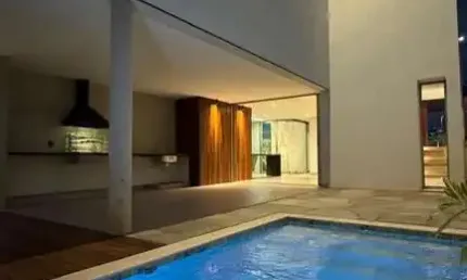 Casa em condomínio fechado com 3 quartos à venda no Gávea, Uberlândia  por R$ 3.600.000