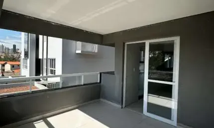Apartamento com 3 quartos à venda no Copacabana, Uberlândia  por R$ 750.000