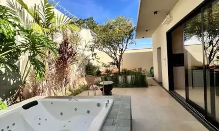 Casa em condomínio fechado com 3 quartos à venda em varanda sul, uberlândia  por r$ 1.750.000