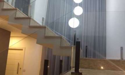 Sobrado à venda, 334 m² por R$ 1.050.000,00 - Loteamento Villa Branca - Jacareí/SP