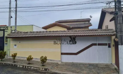 Sobrado à venda, 180 m² por R$ 640.000,00 - Jardim Terras de São João - Jacareí/SP