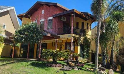 Sobrado, 274 m² - venda por R$ 1.980.000,00 ou aluguel por R$ 9.644,00/mês - Villa Branca - Jacareí/SP