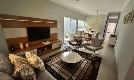 Casa com 3 dormitórios, 180 m² - venda por R$ 860.000,00 ou aluguel por R$ 5.800,00/mês - Villa Branca - Jacareí/SP