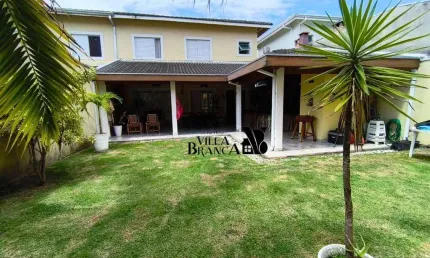 Sobrado com 3 dormitórios à venda, 180 m² por R$ 1.170.000,00 - Villa Branca - Jacareí/SP