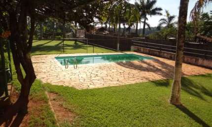 Chácara com 3 dormitórios à venda, 1553 m² por R$ 950.000,00 - Rio Acima - Jundiaí/SP