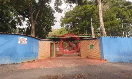 Chácara com 4 dormitórios à venda, 2348 m² por R$ 840.000,00 - Bairro do Pinhal - Itatiba/SP