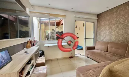 Casa com 2 dormitórios à venda, 72 m² por R$ 529.000,00 - Jardim Colônia - Jundiaí/SP