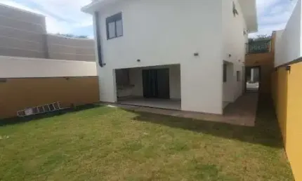 Casa com 3 dormitórios à venda, 206 m² por r$ 1.780.000,00 - engordadouro - jundiaí/sp