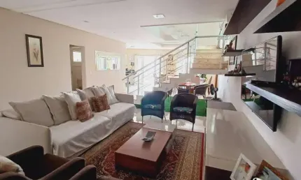 Linda casa à venda ou locação no condomínio terras do vale em caçapava