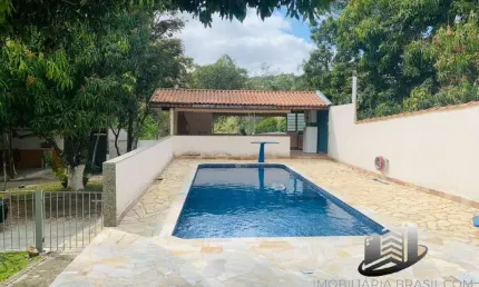 Linda chácara à venda no Tijuco Preto em Caçapava SP
