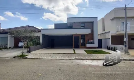Casa Linda com Piscina à Venda - Condomínio Terras do Vale