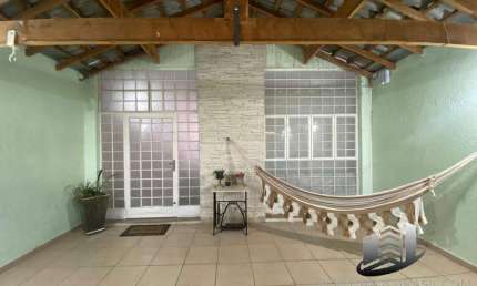 Casa com 3 quartos à venda no Jardim Amália, Caçapava 