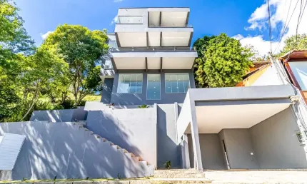 D14-Piratininga,Vila Progresso, Nit-Casa 436m²,3pisos,4qts/ste,8wc,2gar, área1.500m²,Cond.Ubá Independênce
