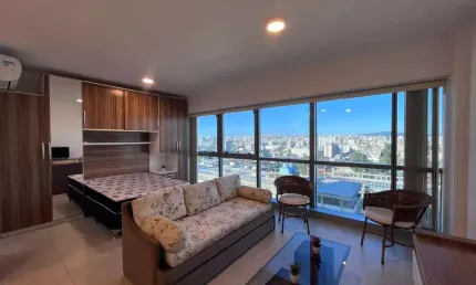 Loft com 1 quarto para alugar na Avenida Borges de Medeiros, 2277, Praia de Belas, Porto Alegre por R$ 2.900