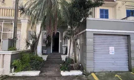 Casa com 3 quartos para alugar na Rua Tenente-Coronel Fabrício Pilar, 26, Mont Serrat, Porto Alegre por R$ 8.000