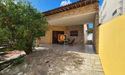 Casa Para Vender com 04 quartos 04 suítes no bairro Altiplano Cabo Branco em João Pessoa