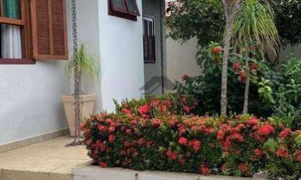 Casa com 3 quartos  à venda, 214 m² por R$ 955.000 - Loteamento Reserva Ermida - Jundiaí/SP